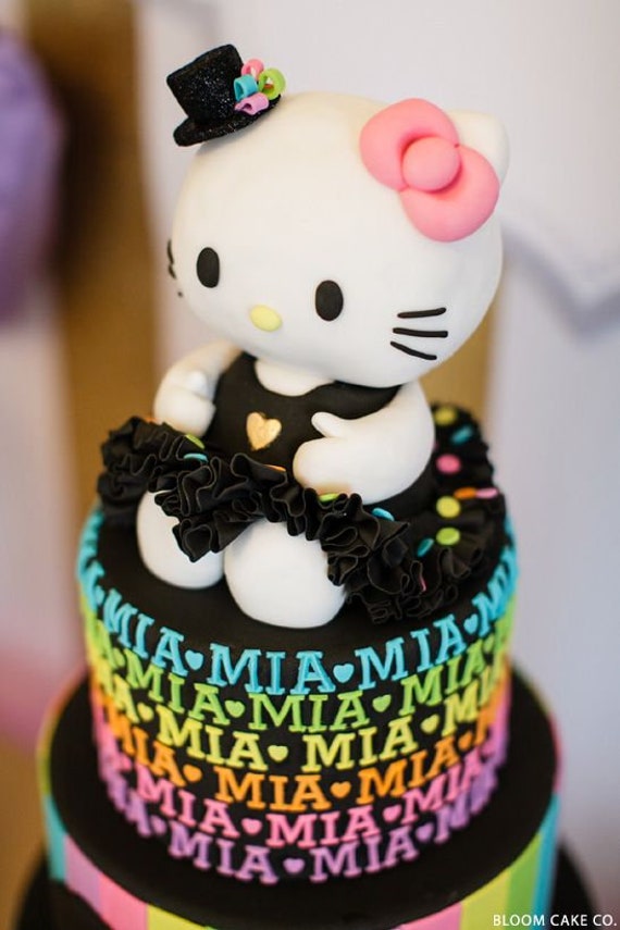 Gluten And Nut Free 3d Edible Fondant Hello Kitty 10cm Cake Etsy