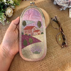 Patchwork Glasses Case Provance  Handmade quilted Glasses case Quilted Sunglasses Case Kiss lock Glasses Case Gift for woman