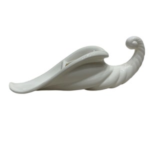 White ceramic cornucopia indoor planter, Air plant holder, Horn of Plenty succulent pot, Fall candy dish, Thanksgiving decor