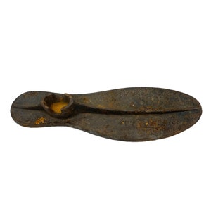 MFG. in USA cast iron shoe form