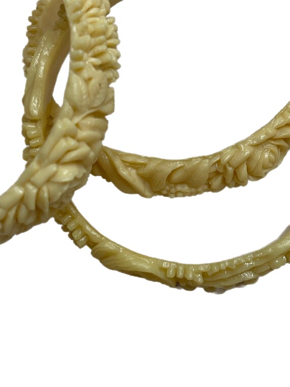1930s Carved cream floral celluloid bracelets [Se… - image 2