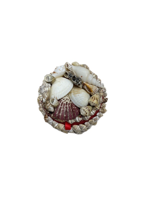 Antique Made in the Philippines round seashell so… - image 1