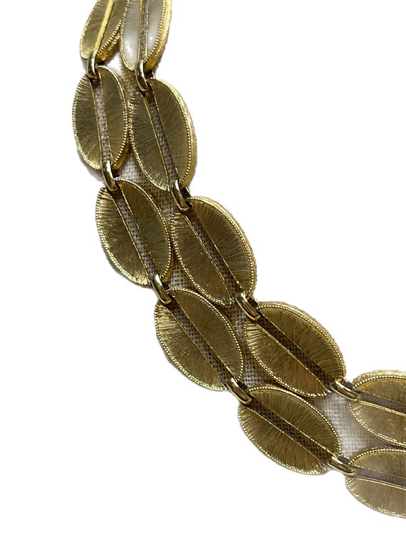 Double-strand oval slotted-discs satin gold choker - image 2