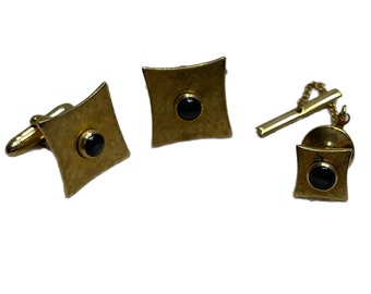 Gold square with black pearl accent cufflinks and tie tack set