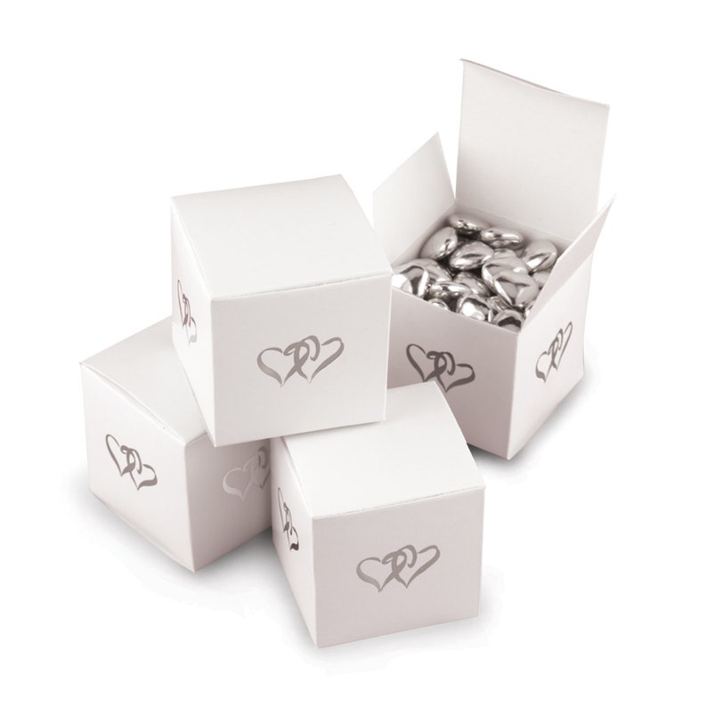 White Blank Set of 25 boxes Favor Box Linked At The Heart