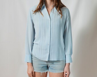 "One day elsewhere" dressy light blue Y2K shirt I plain shirt classic minimalist style I light top I size S