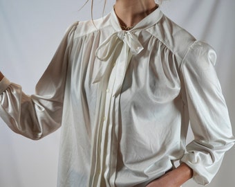 vintage white shirt I retro shirt I plain blouse to tie I made in France I size M