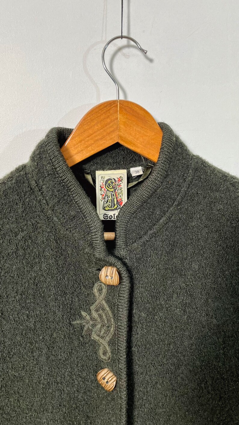 vintage cardigan autrichien I cardigan vert sapin 100% laine I folklore autrichien I taille 38 I gilet en laine image 4