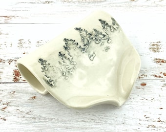 Treeline Draining Soap Dish