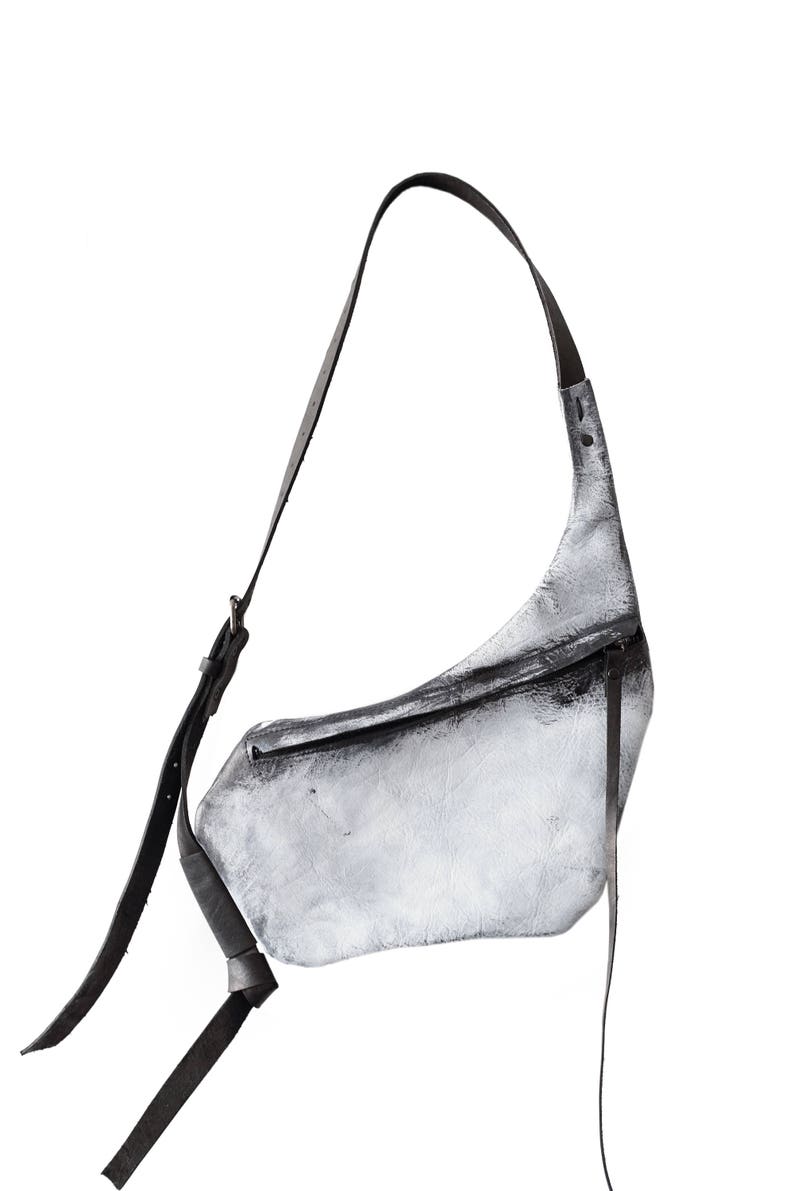 leather hip bag 031Y white