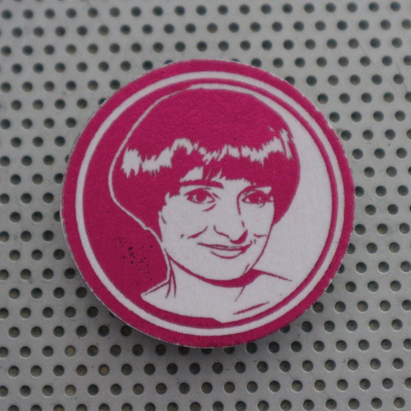 Agnes Varda pin 1.5" pinback button portrait. Handmade art print badge feminist French film director réalisatrice cinema pink foil on white