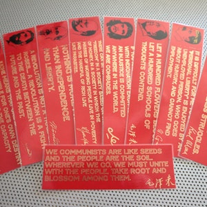 以下が含まれることがあります： チェ・ゲバラの画像と金色の文字が書かれた赤いしおり10枚セット。各しおりには、チェ・ゲバラの異なる引用が書かれています。引用は、革命、独立、そして正義のために戦うことの重要性についてです。しおりは、チェ・ゲバラとその理想への支持を示す素晴らしい方法です。