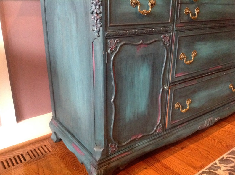 SOLD Buffet