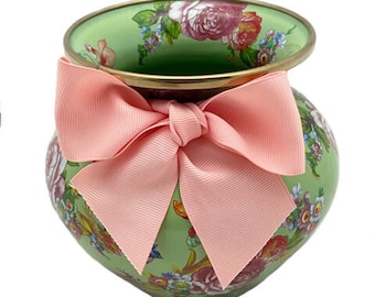 Mackenzie Childs green flower floral vase with bow Designer RARE Vintage FIngerlakes Aurora NY more pieces available retired rare