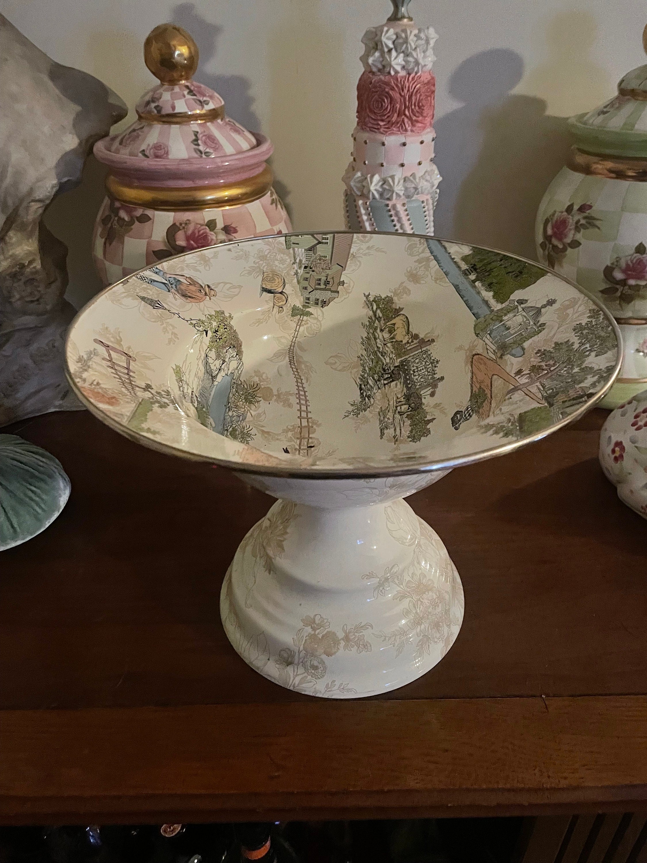 MACKENZIE-CHILDS Aurora ラージケーキスタンド Mackenzie Childs Aurora Farm Yard Courtly Check Finger Lakes NY