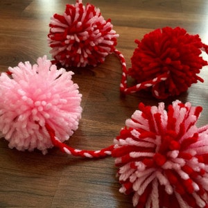 Valentine Garland, Pom Pom Garland, Modern Valentine Decor, Red and Pink Garland, Yarn Garland, Nursey Decor, Valentine Decoration, image 4