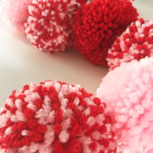 Valentine Garland, Pom Pom Garland, Modern Valentine Decor, Red and Pink Garland, Yarn Garland, Nursey Decor, Valentine Decoration, image 1