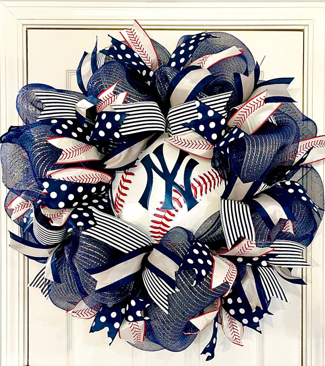 Yankees Wreath, New York Yankees Wreath, Yankees Decor, NYY Wreath. Baseball Wreath, Baseball