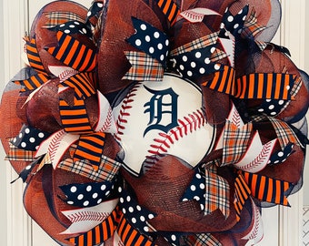 Tigers Wreath, Detroit Tigers Wreath, Tigers Decor, Detroit Wreath. Baseball Wreath, Baseball Decor, Baseball Door Hanger
