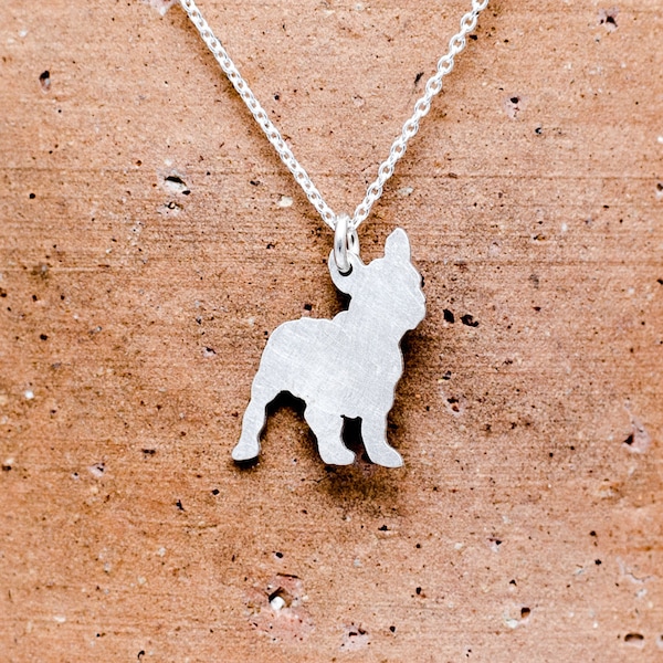 Pendentif bouledogue francais en argent 925. Un chien pour toi. Colier bouledogue francais. Pendentif bulldog, cadeau ideal pour elle.