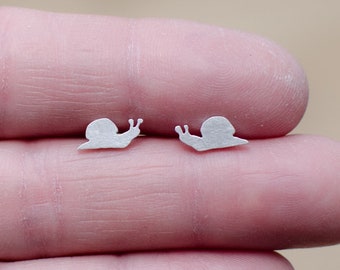 Snails hand cut 925 sterling silver stud earrings. Animal lovers gift. Tiny snails studs.