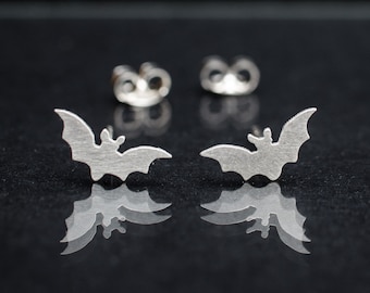 925 Sterling Silver Dark Grey Bat Enamel Stud Earrings Animals Kids Girls Cute 