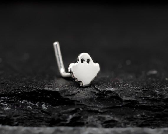 Halloween shop nose rings