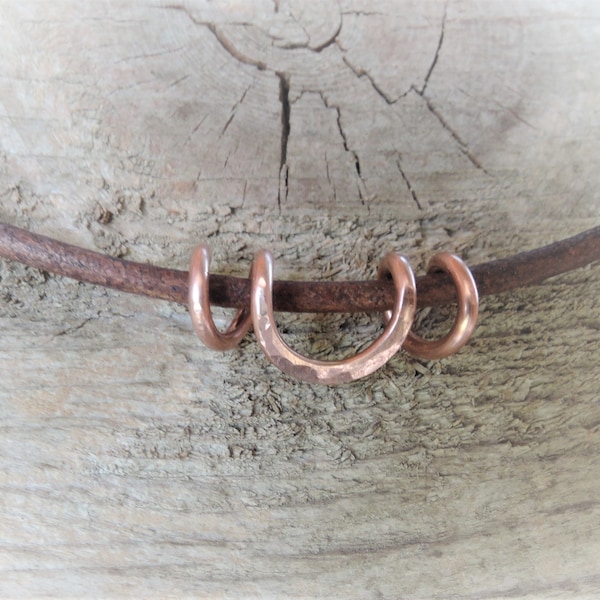 Enganche de metal hecho a mano para colgantes - Cobre, Plata, Latón - Enganche extraíble martillado para collar
