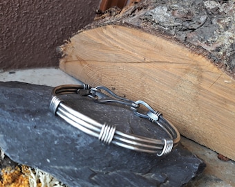 Men&#39;s silver bracelet - Rustic unisex bracelet - Oxidized sterling silver -Solid high quality classy minimalist hook closed bangle
