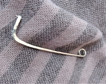 Silver safety pin Minimalist modern shawl pin / scarf / kilt pin Brooch in German silver - Hammered simple lines classic pin