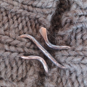 Cardigan closure/fastener/clasp - Copper or Sterling silver -  Double hook snake pin - Simple minimal small serpent scarf / shawl pin