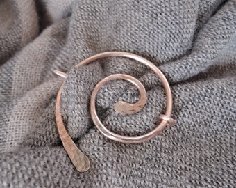 Copper shawl pin, scarf pin, hat pin, cardigan clip, wire wrap round spiral brooch Sterling silver Copper Minimalist Handmade