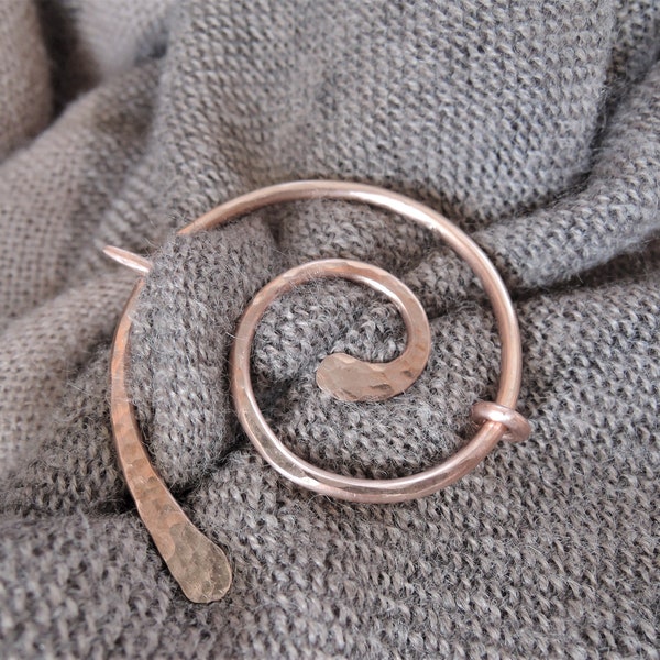 Copper shawl pin, scarf pin, hat pin, cardigan clip, wire wrap round spiral brooch Sterling silver Copper Minimalist Handmade