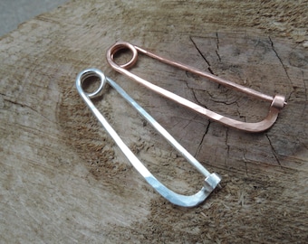 Safety pin Sterling silver, German silver, Copper - Minimalist shawl / scarf / hat pin - Hammered simple lines classic pin