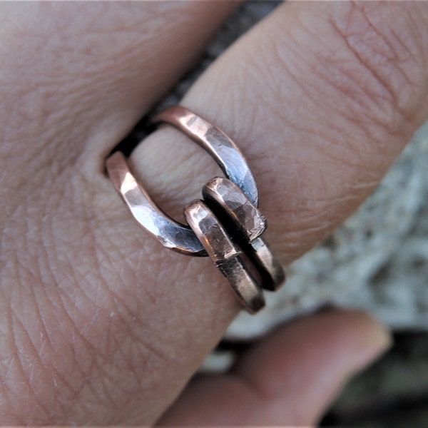 Hammered copper ring - Simple copper ring for men and women - Minimalist copper jewelry - Belt ring - Bond ring - Rustic copper