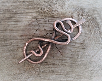 Snake shawl pin, scarf pin - Hair pin - Hammered antique copper infinity snake pin - Vintage medieval serpent jewelry - Reptile jewelry