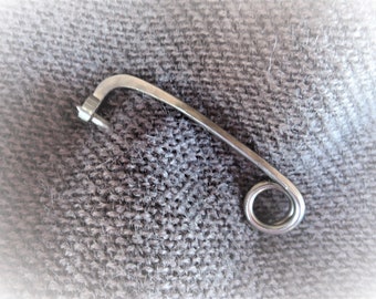 Safety pin German silver,  Sterling silver, Copper - Minimalist shawl / scarf / hat pin - Hammered simple lines classic pin