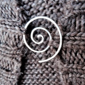 Silver cardigan clip/fastener/closure Sterling or German silver Copper Celtic spiral shawl pin Fibonacci spiral cable needle Minimalist pin