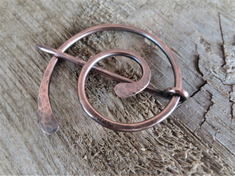 Silver shawl pin, scarf pin, hat pin, cardigan clip, wire wrap round spiral brooch Sterling silver Copper Minimalist Handmade Copper/aged