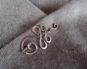 Unalome shawl pin Hammered copper scarf/sweater /hat brooch Celtic shawl pin Rustic antique Copper German silver Brass Sterling silver