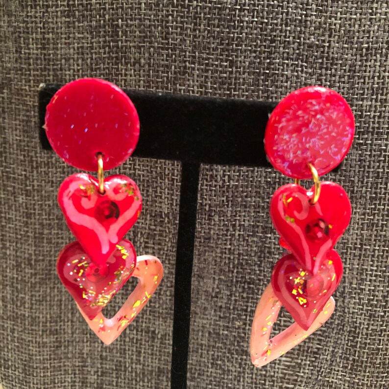 Vintage Mam' style Artisan Designed Valentine's Red & Pink Mix open