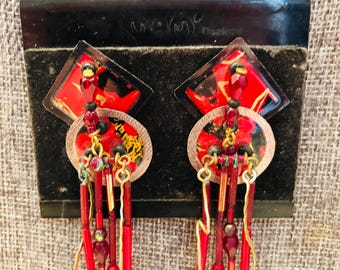 Pendientes colgantes de clip o perforados, de estilo vintage, con un hermoso diseño artesanal en oro rojo y negro, adornados con joyas.