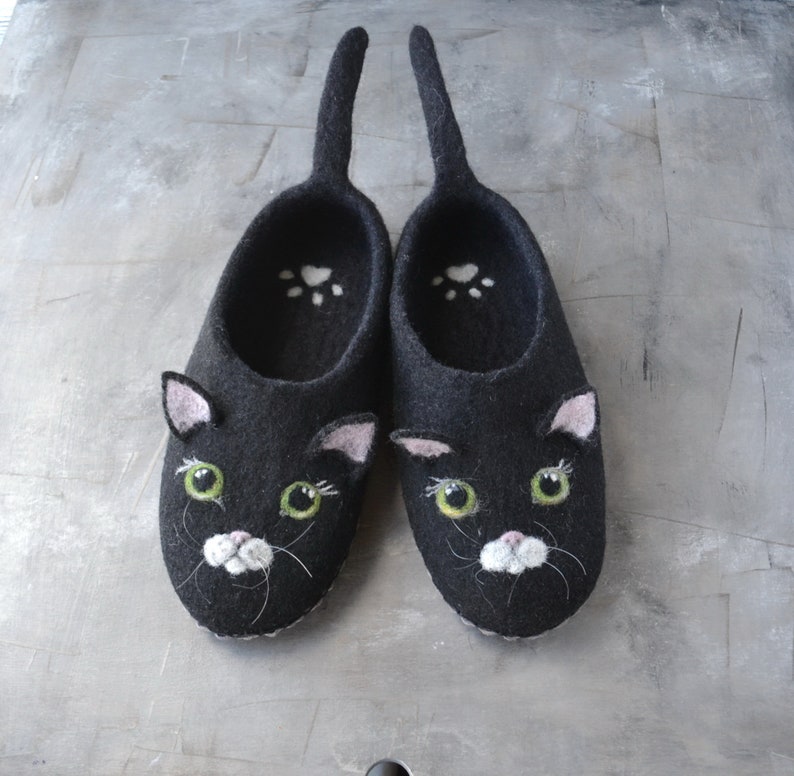 Felted wool black cat slippers for kids Custom winter black | Etsy