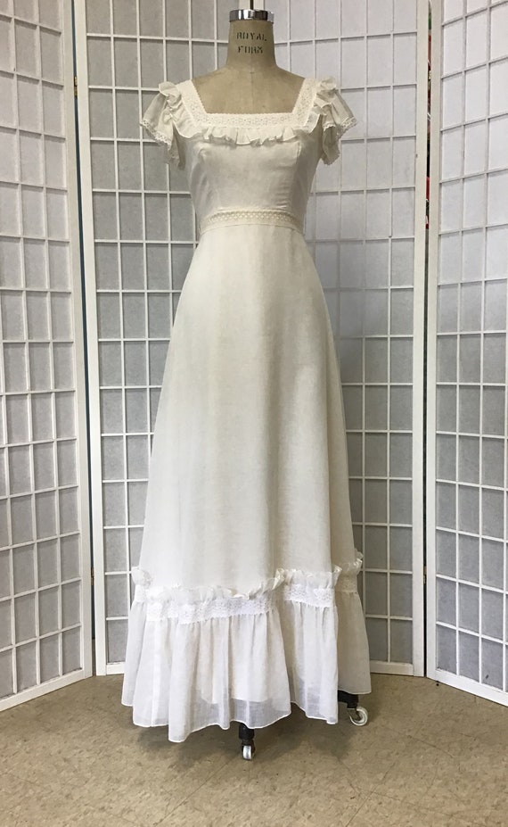 1970s Ivory Lace Gown
