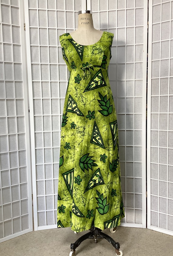 1960s Green Hawaiian Maxi Dress - image 1