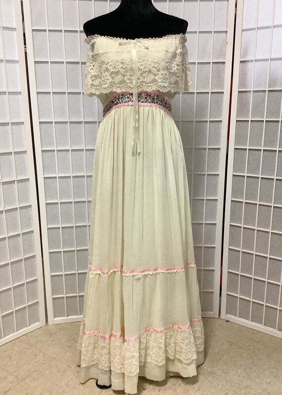 1970s White and Pink Cotton Gauze and Lace Gown, G