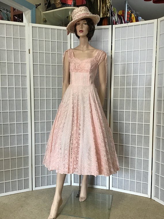 Beautiful 1950s Pink Lace Party Dress, Cocktail Dr