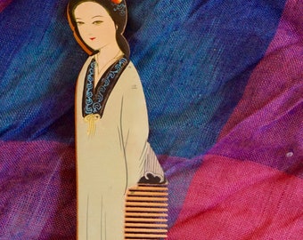 Beautiful Vintage 80s Hand Painted Chinese Woman Design Wood Comb. Lovely Detailed Vintage 80s Hand Painted Chinese Female Figure Wood Comb