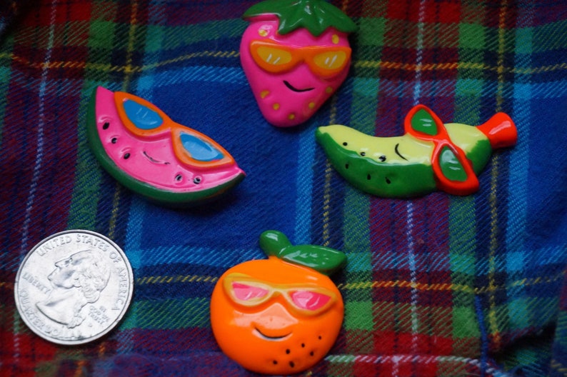 Vintage Lot of Colorful Neon 80s Handpainted Anthropomorphic Fruit Cabochons. Colorful Vintage 80s Anthropomorphic Fruit Cabochon Lot image 4