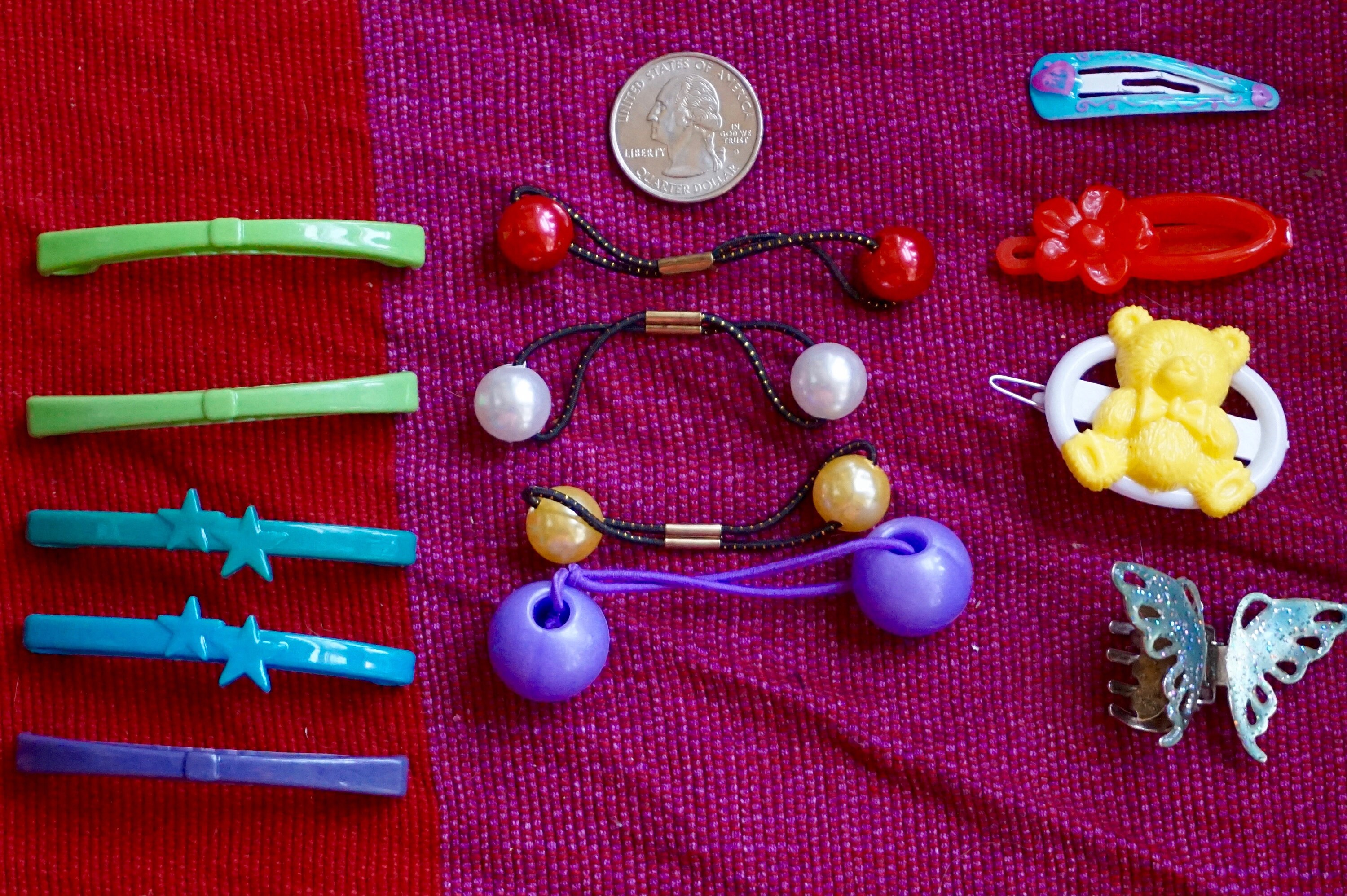 Big Vintage 80s and 90s Barrettes Hair Clips Lot. Fun  display picture 2